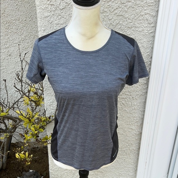 Patagonia Tops - Patagonia Women's Active Workout Short Sleeve Top Size S